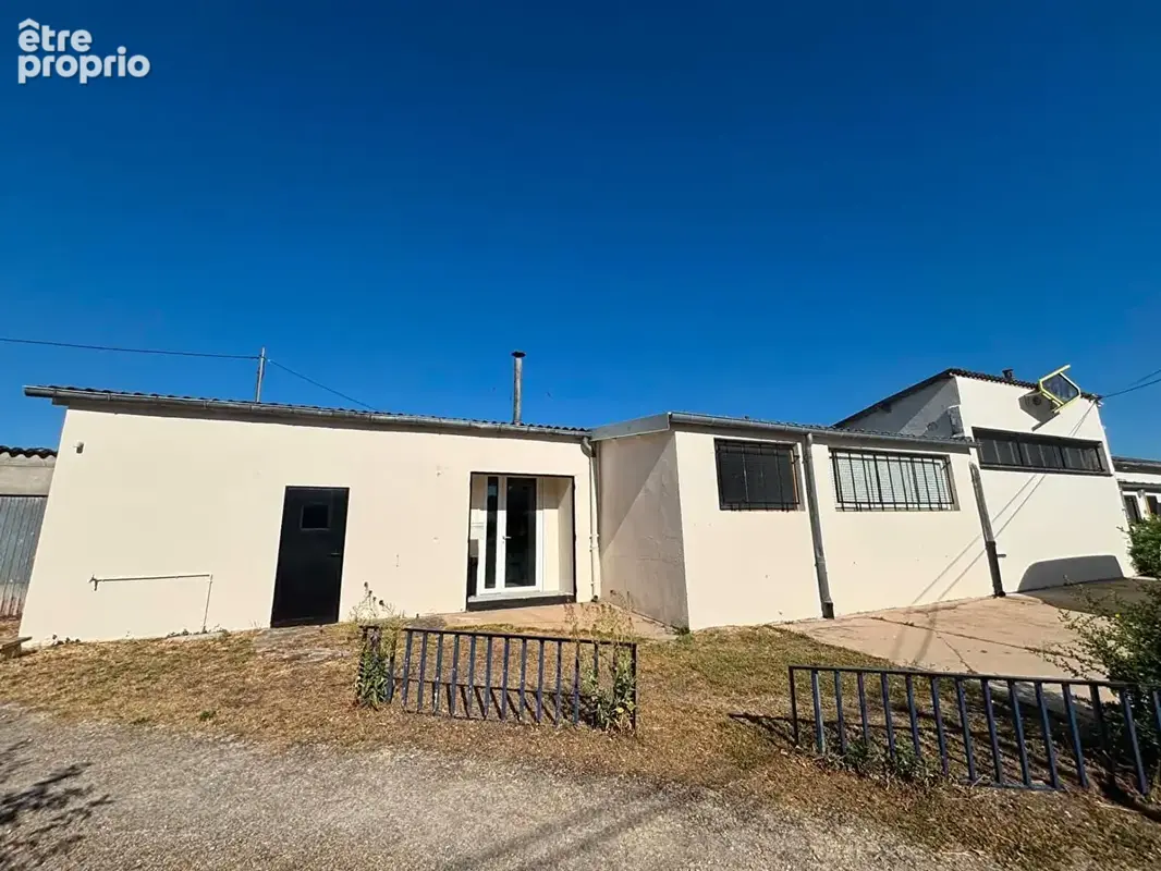 Commerce 213 m² à vendre à Bourges (18000) - photo 2