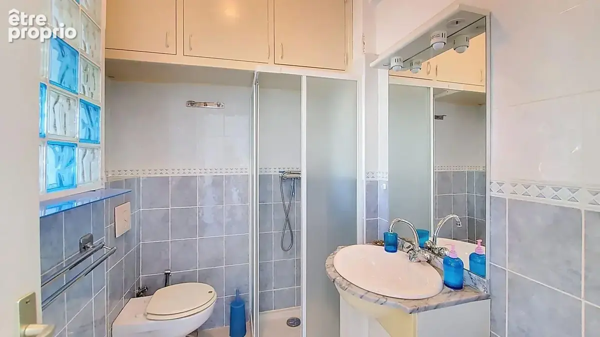 Appartement À Vendre - photo 8