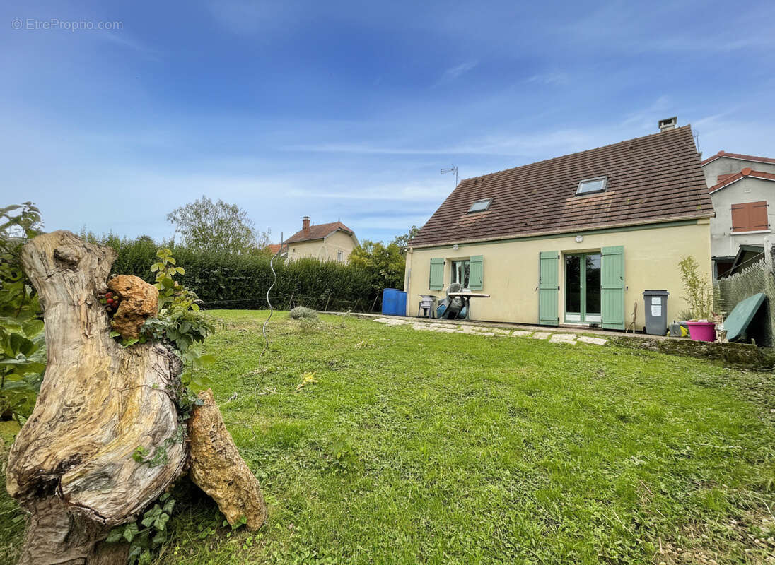 Maison à LA FERTE-SOUS-JOUARRE