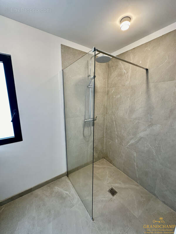 Maison à SAINT-MARTIN