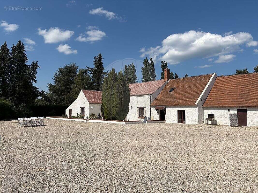 Maison à INGRE