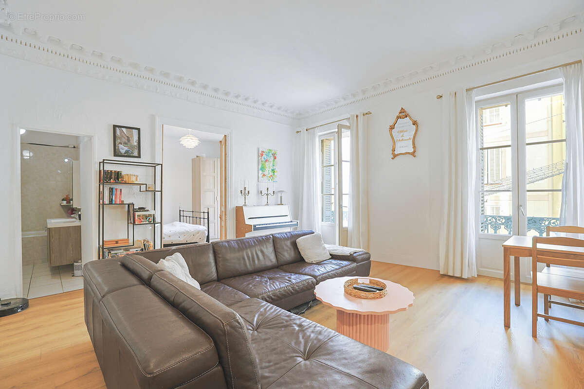 Appartement à HYERES