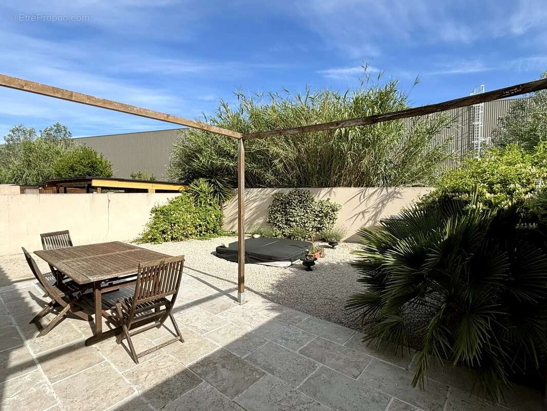 Maison à ARLES