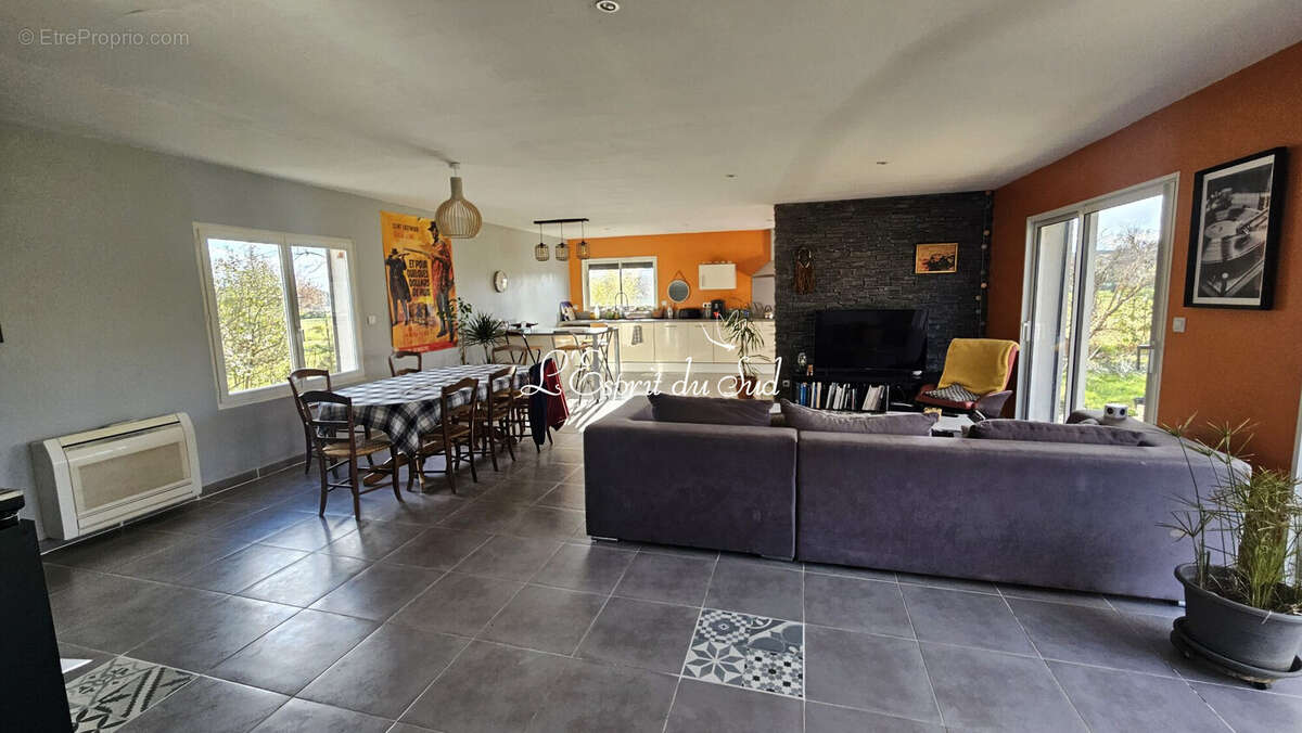 Maison 130 m² à Rabastens  - photo 7