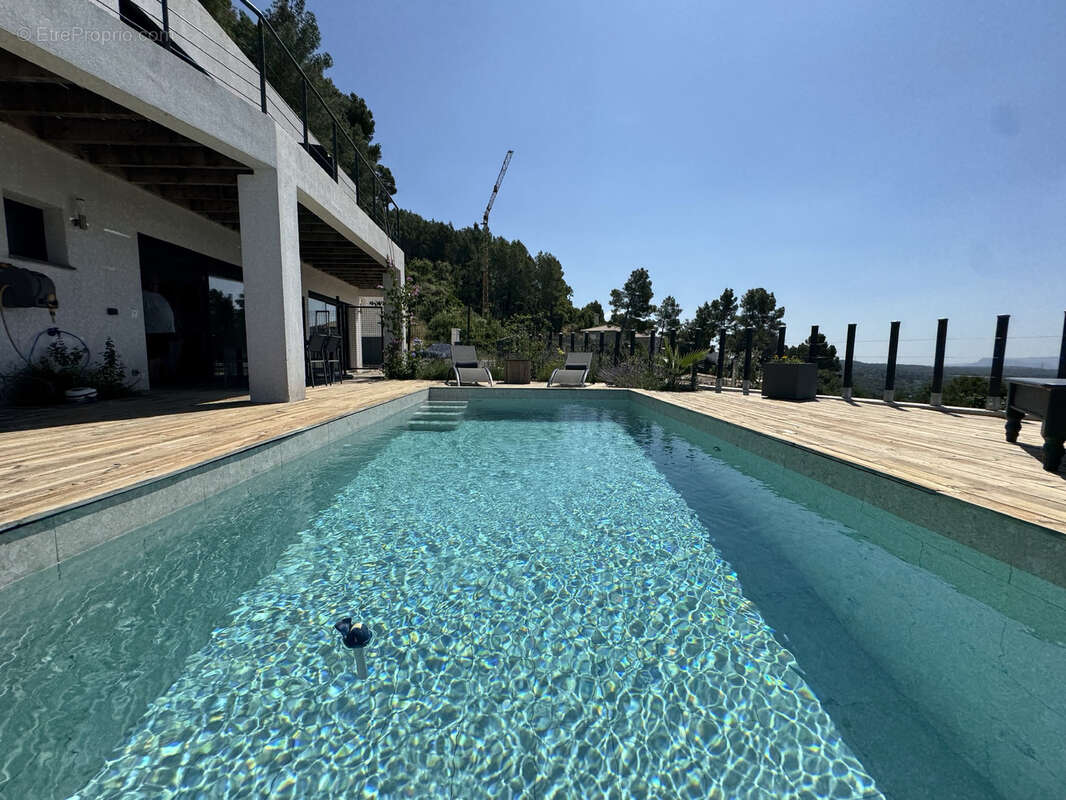 Maison à DRAGUIGNAN