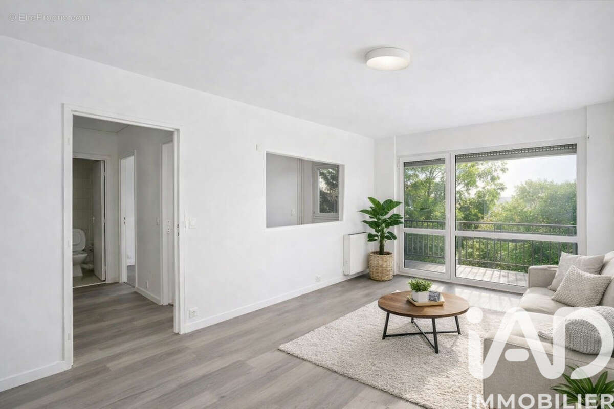 Photo 2 - Appartement à BAGNOLET