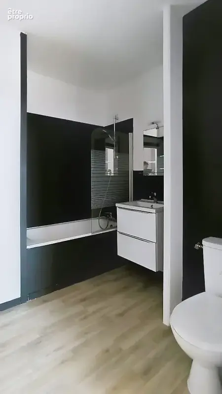 Appartement  traversant Saint Barthelemy d'Anjou 5 pièce(s) 90 m2 - photo 5
