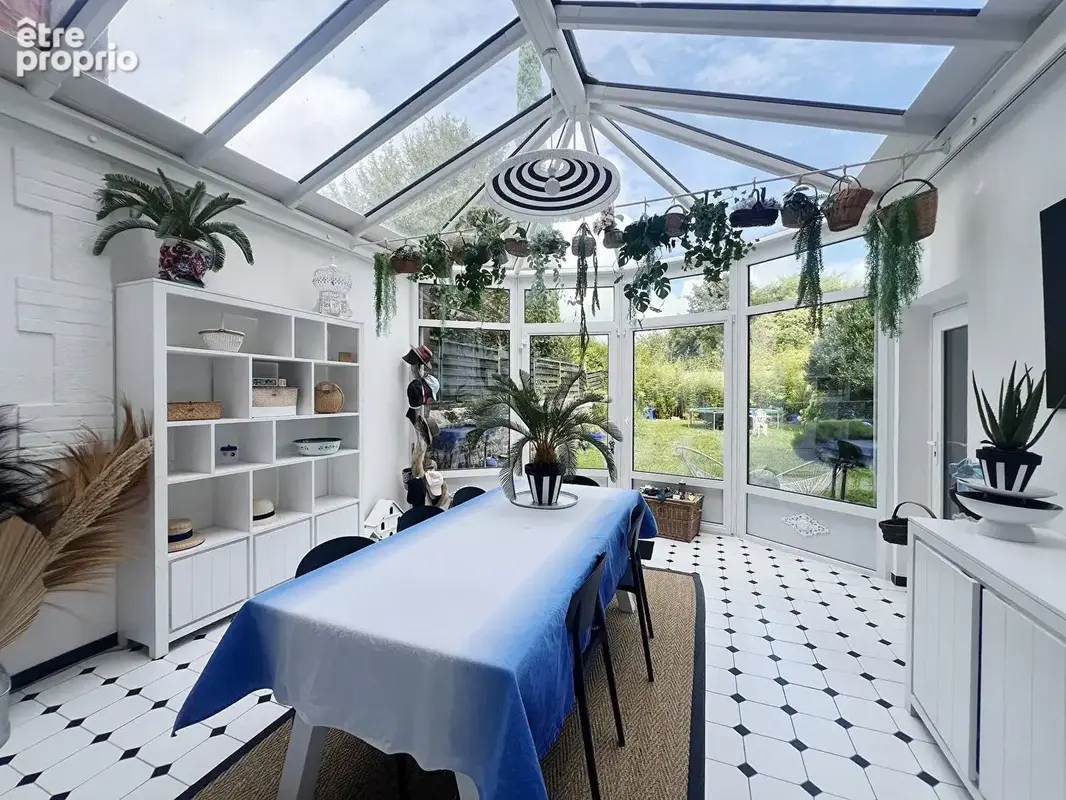 Belle demeure de caractère, terrasse et garage - photo 8