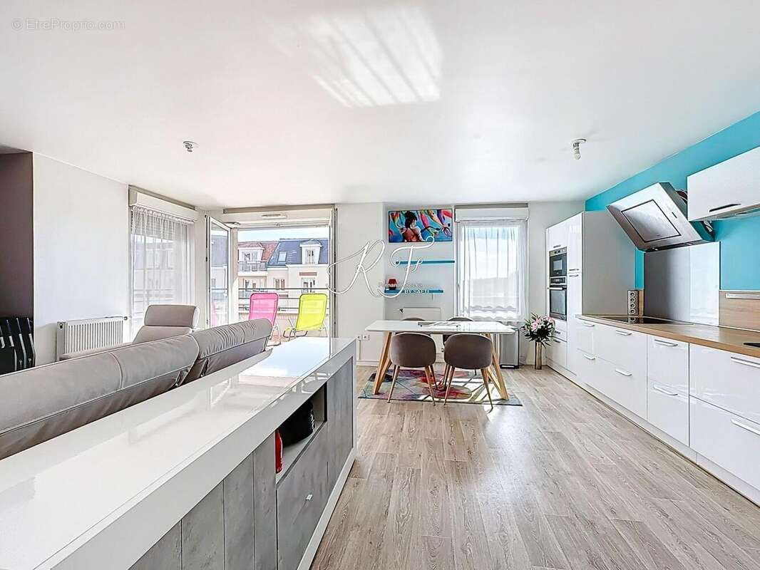 Photo 2 - Appartement à ERAGNY