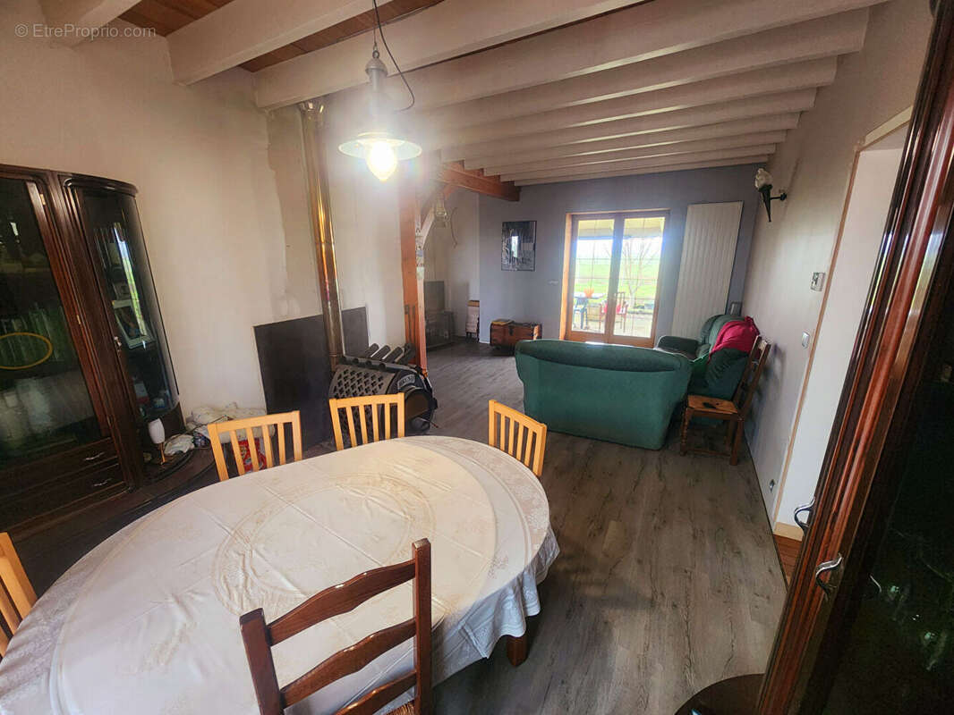 Maison à SAINT-MAURICE-EN-RIVIERE