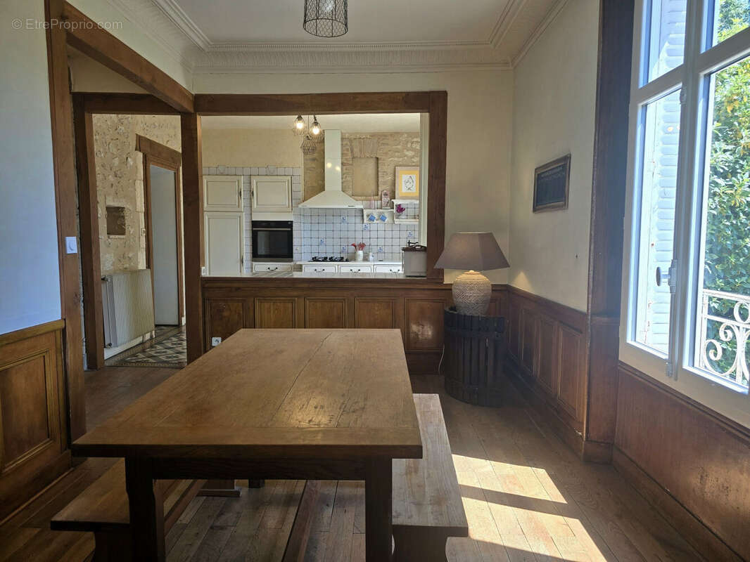 Maison 207 m² à Saint-Leon-Sur-L'isle  - photo 6