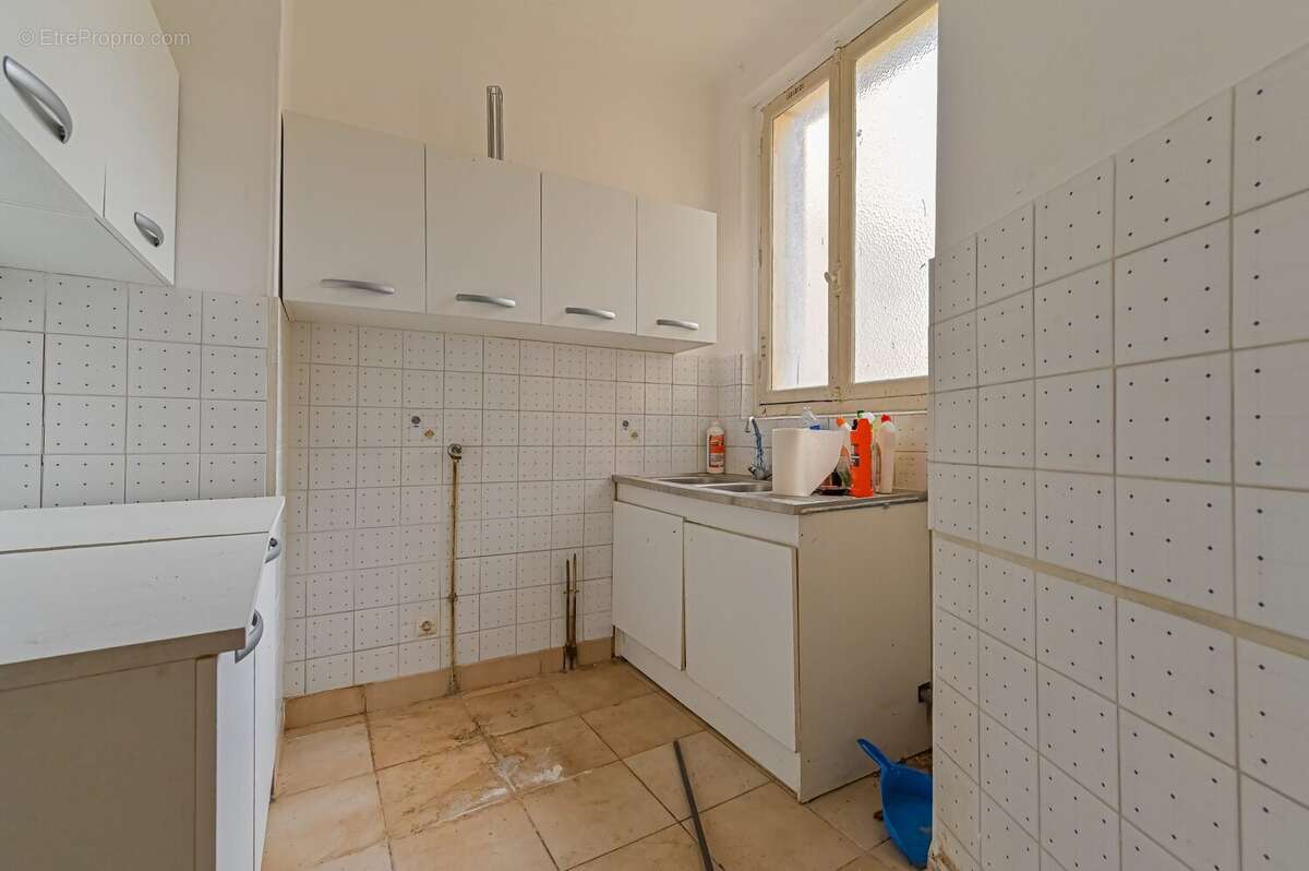 Appartement 41 m² à Paris-11e  - photo 3