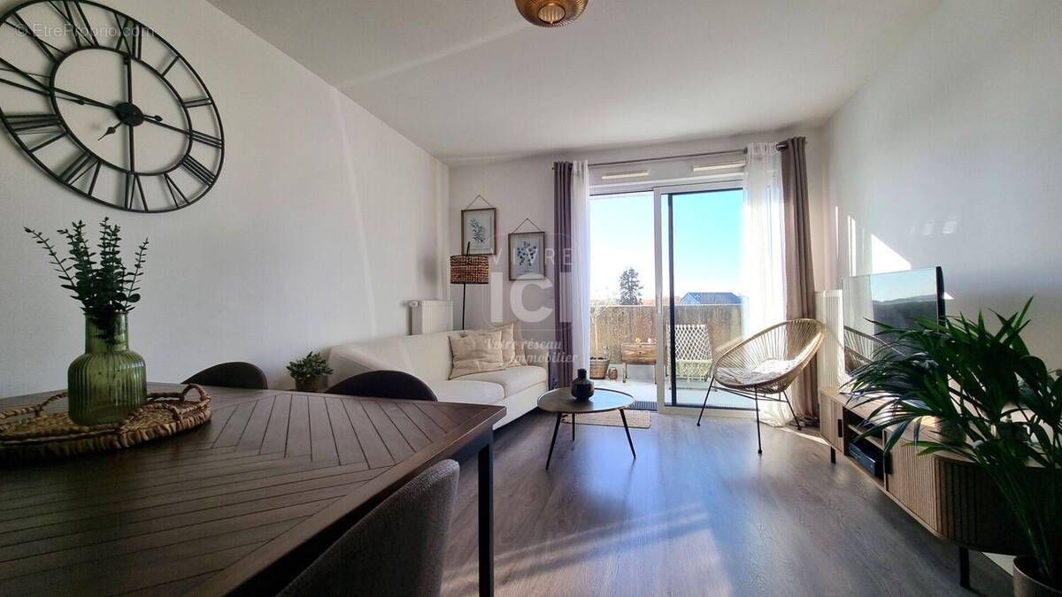 Appartement à SAUTRON