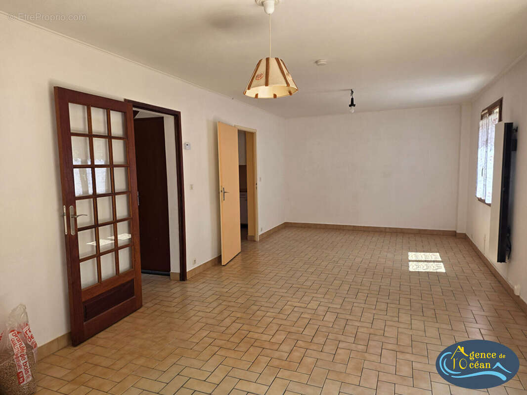 Maison 3 chambres + sous-sol à vendre 56130 FEREL à seulement 800 mètres des bords de Vilaine et du port d'ARZAL / CAMOEL par le - photo 6