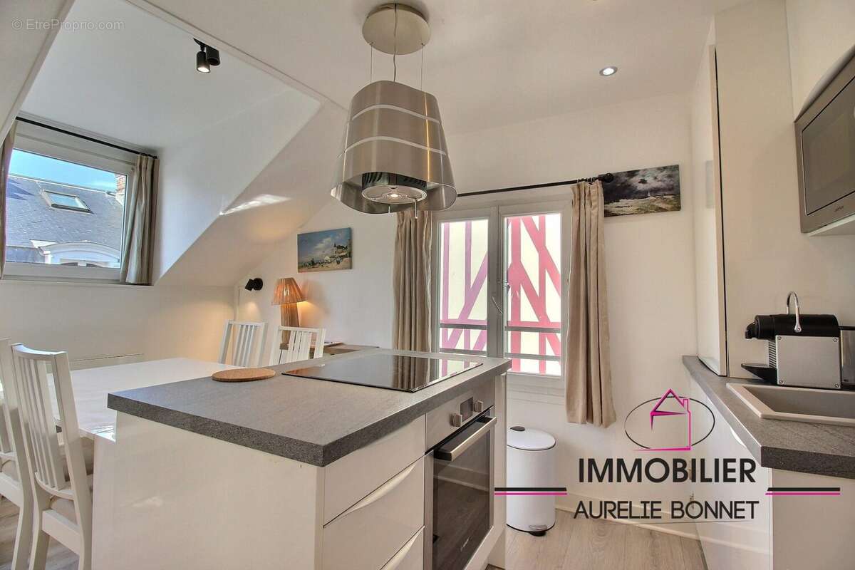 Appartement à TROUVILLE-SUR-MER