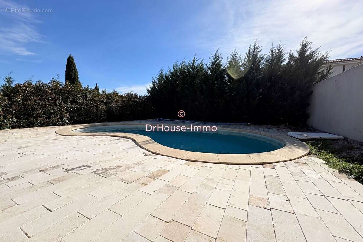 Maison à PENNAUTIER