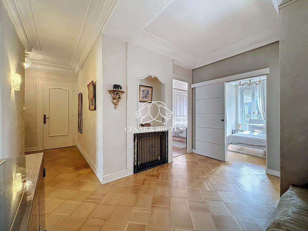 Appartement à LYON-1E