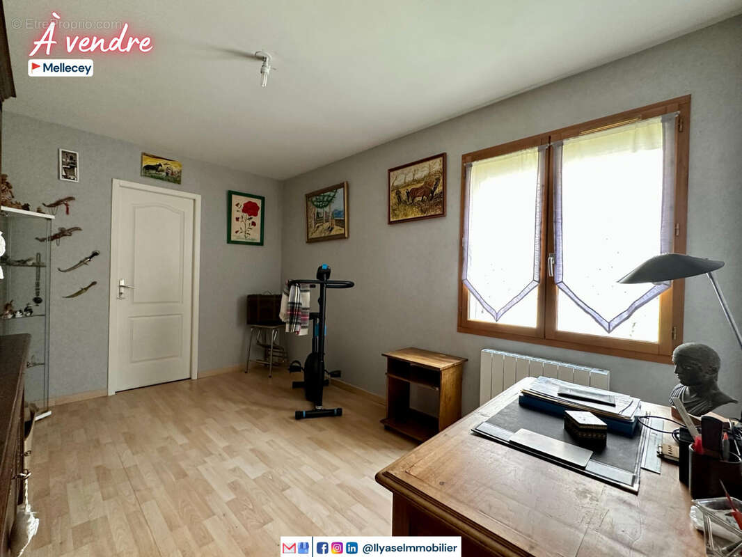 Maison 4 pièces  2 CH + 1 BR  96 M2  760 M2  1 GARAGE - photo 19