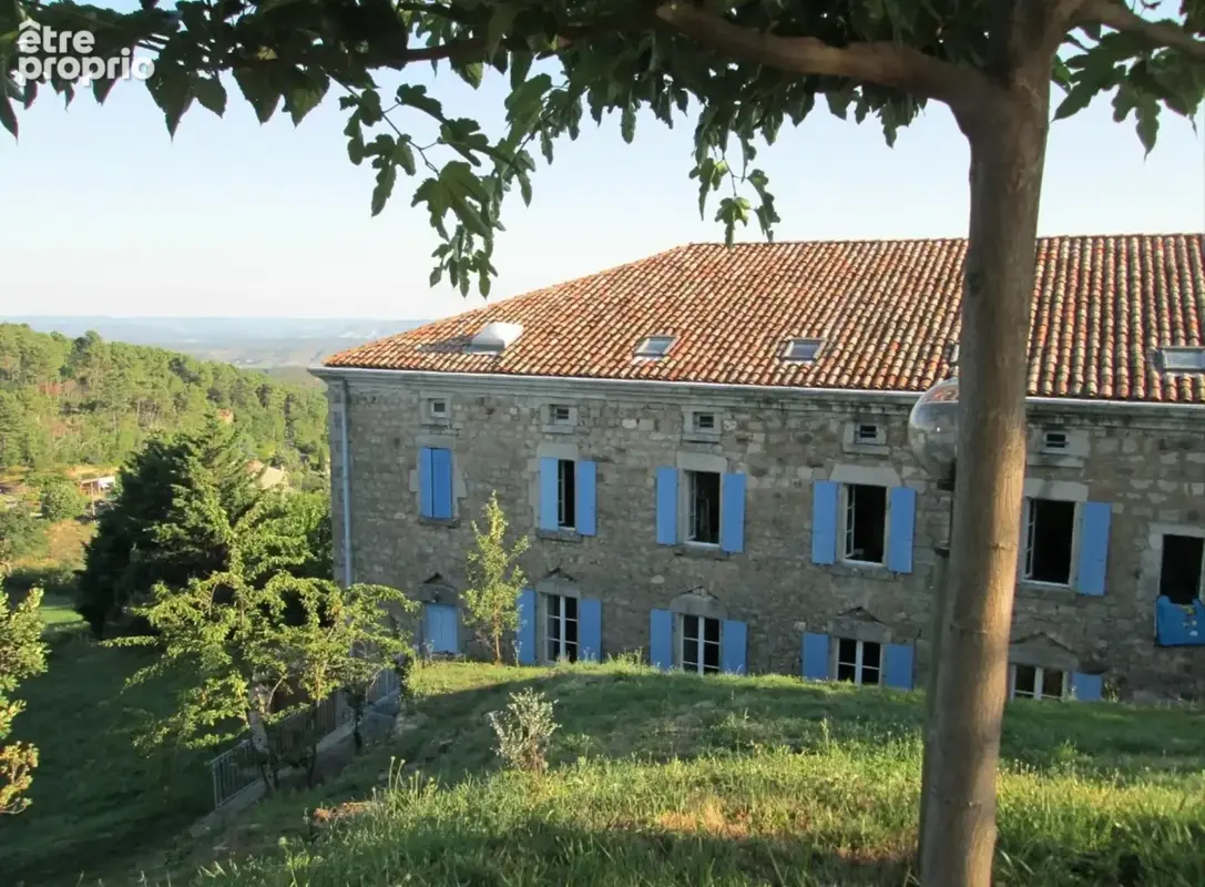 Dpt Ardèche (07), à vendre proche de VALLON PONT D'ARC Murs d'un Hôtel Restaurant - photo 12