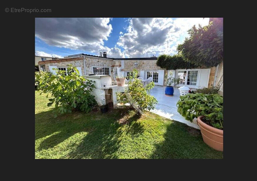 Maison à TOURNAN-EN-BRIE