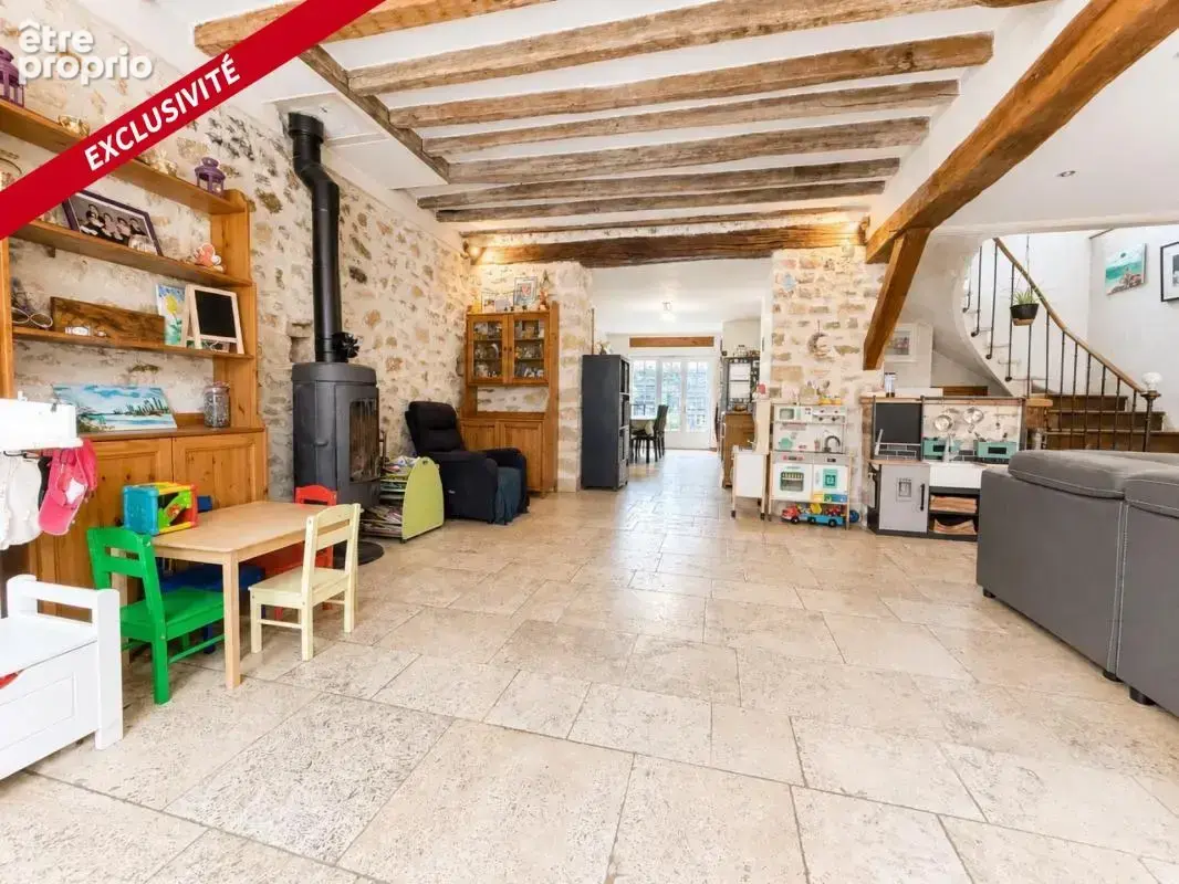 Maison en pierre de caractère – 235 m² – 7 chambres – Le Châtelet-en-Brie - photo 2
