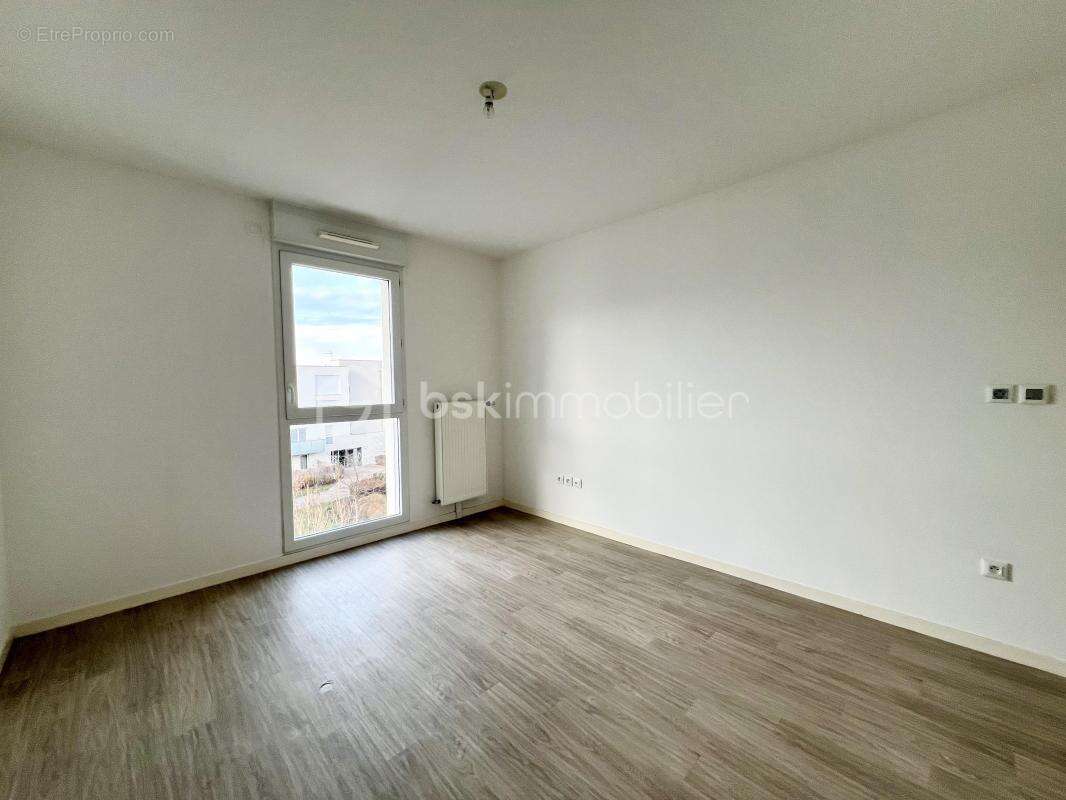Appartement à BEZANNES
