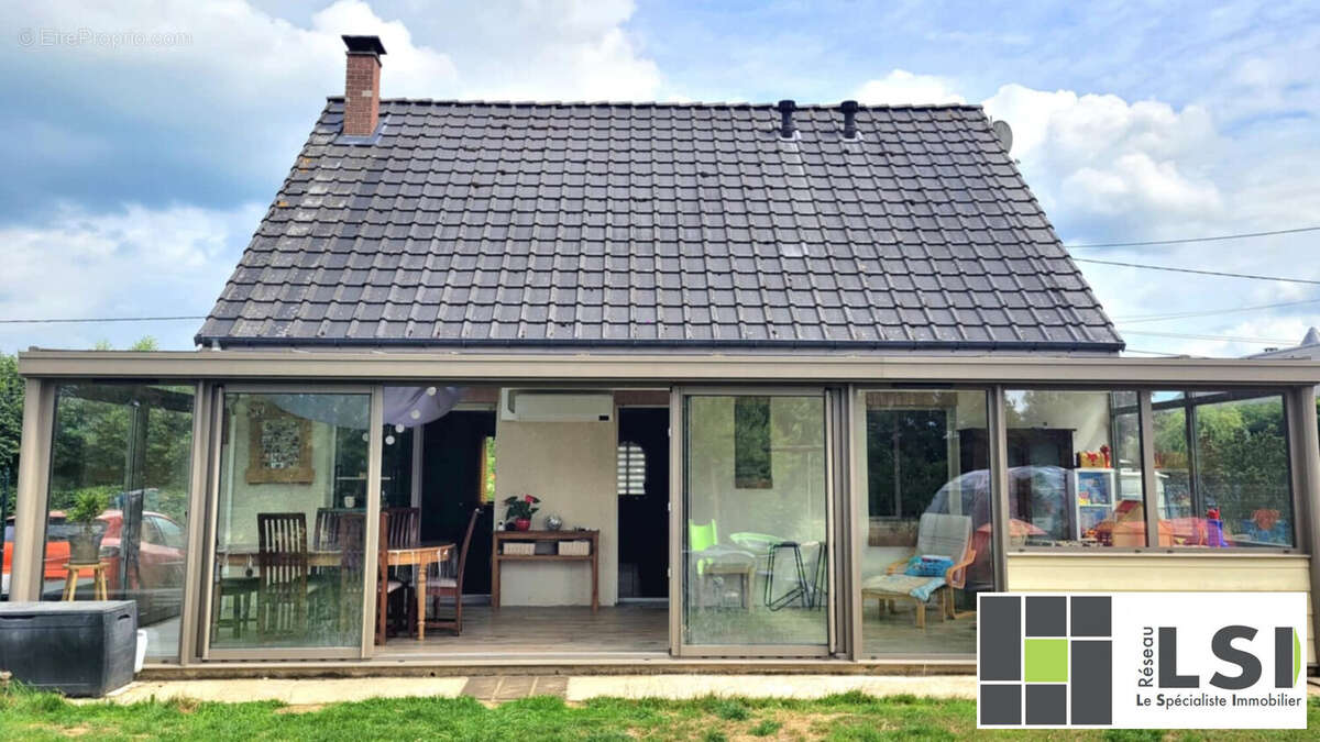 Maison à BARZY-EN-THIERACHE