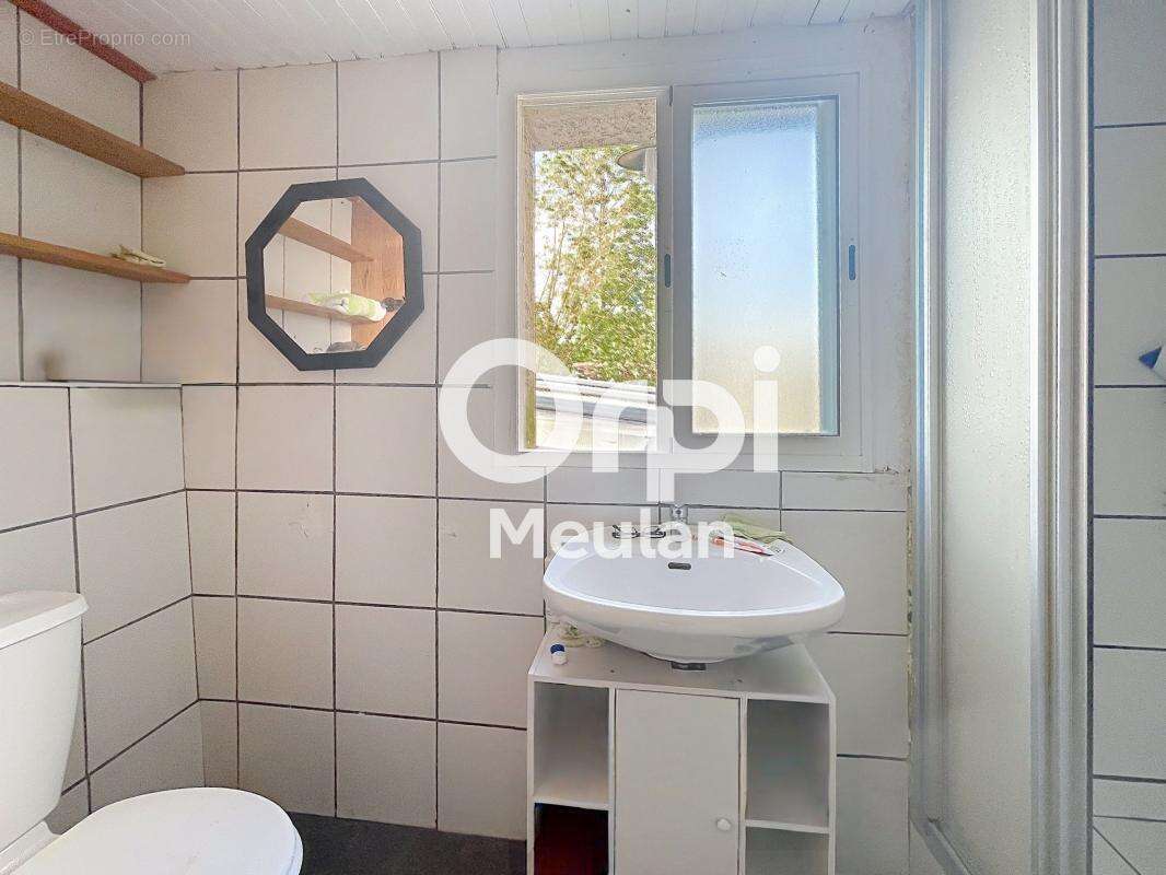 Appartement à SERAINCOURT