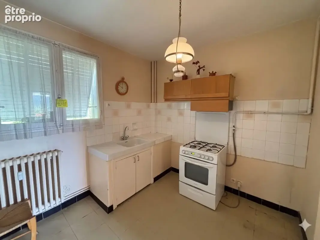 Appartement 4 pièces 75 m² à vendre à Privas (07000) - photo 4