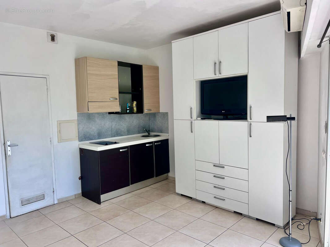Studio en rez de jardin à 200m du port et de la mer - photo 8
