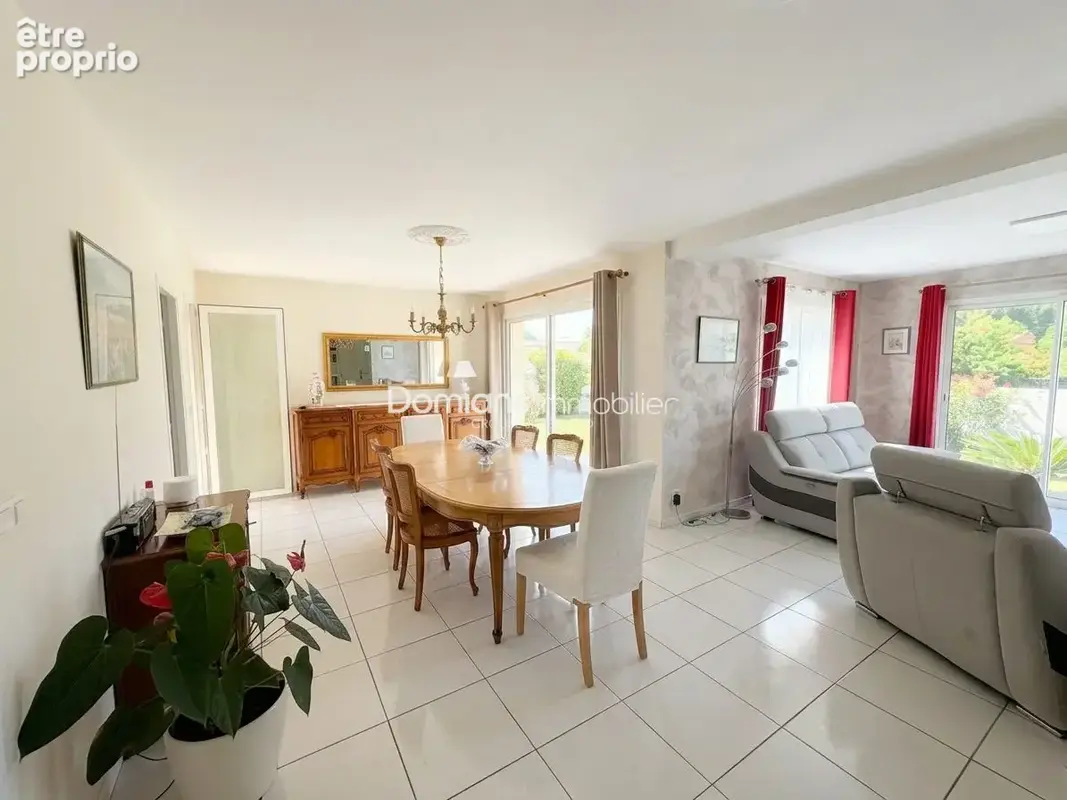 Maison 116 m² à Thuir  - photo 2