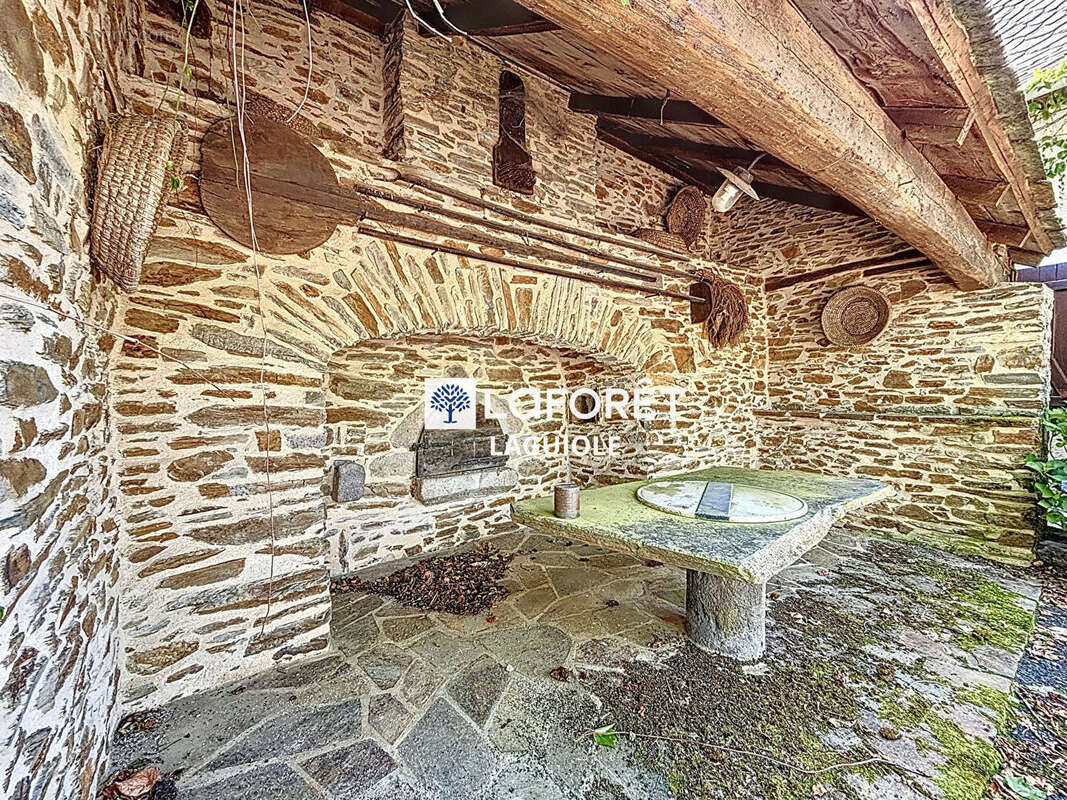 Maison à SAINT-HIPPOLYTE