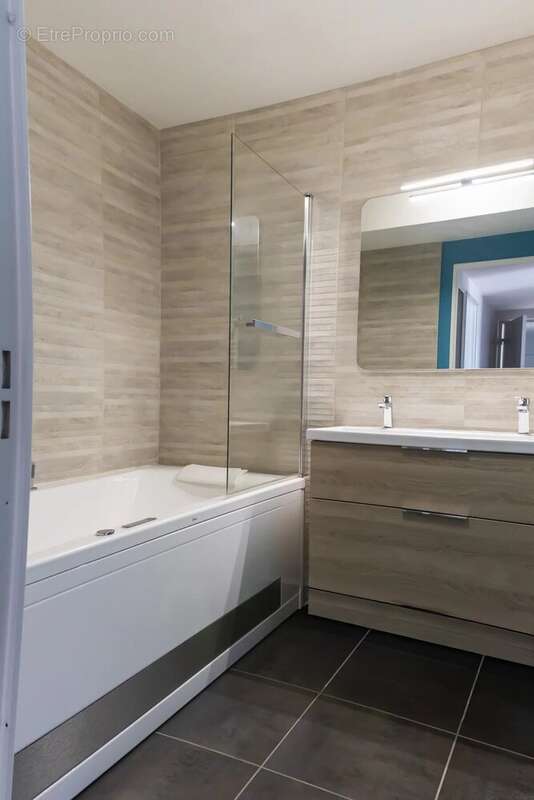 Appartement à LYON-9E