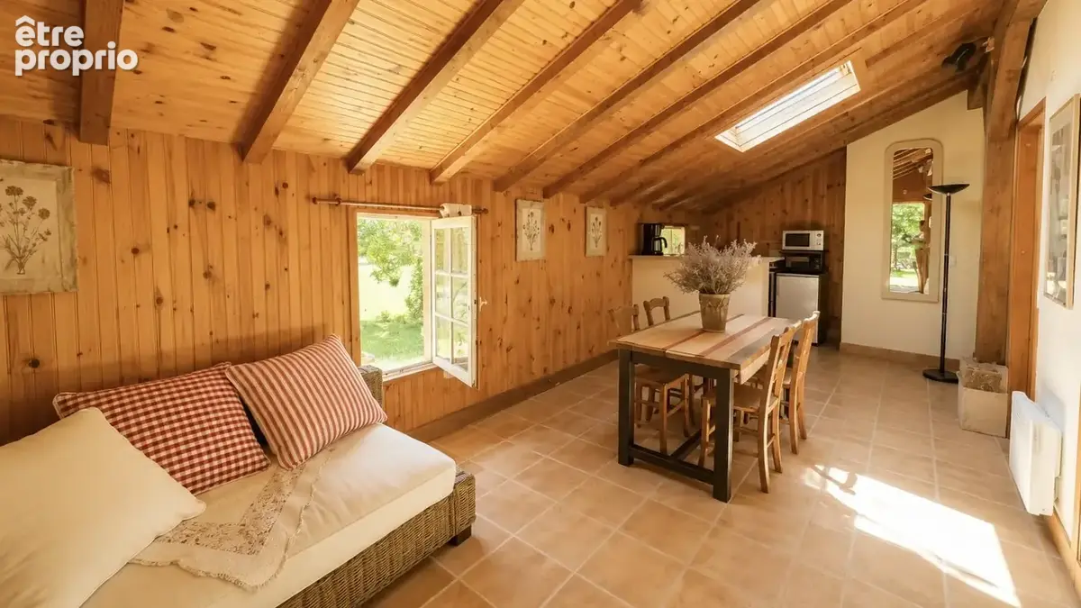 Landaise de caractère rénovée avec dépendances habitables sur plus de 8 400 m². - photo 15