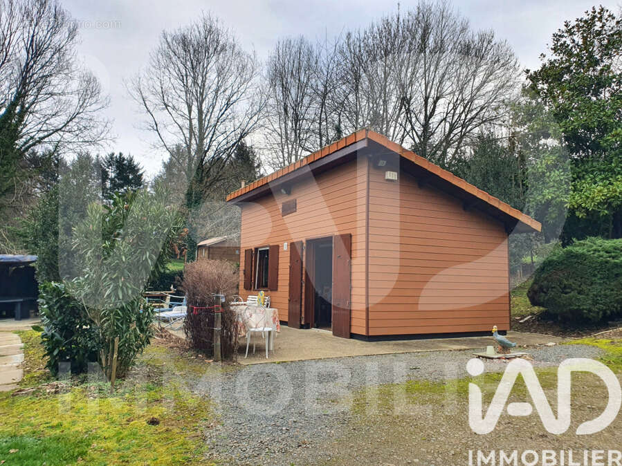 Photo 5 - Terrain à MONTEMBOEUF