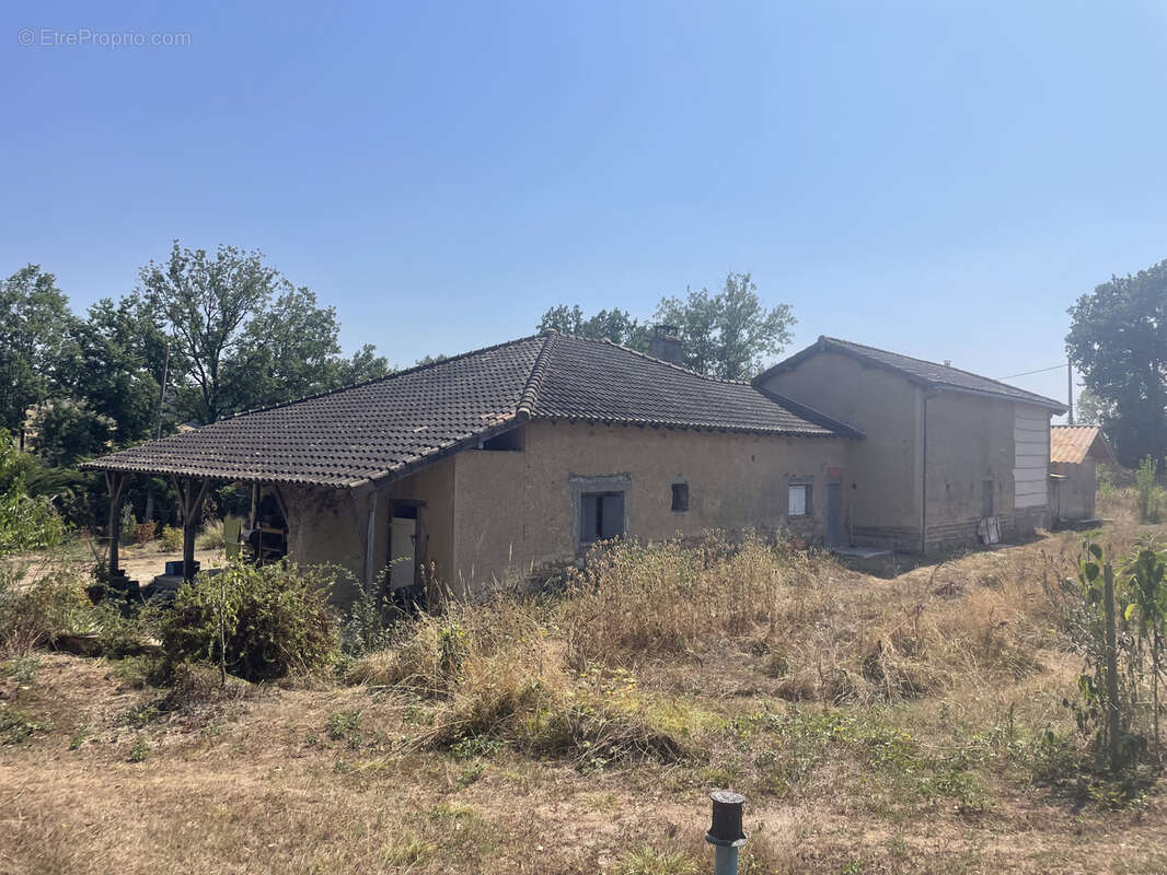 Maison traditionnelle (ferme gasconne) en terre de 180 m2 sur 7 000 m2 de terrain - photo 10