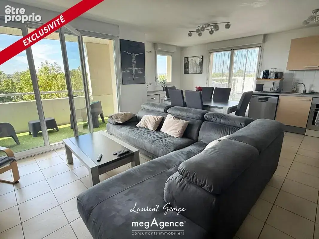Appartement t4 terrasse - résidence avec piscine - photo 2