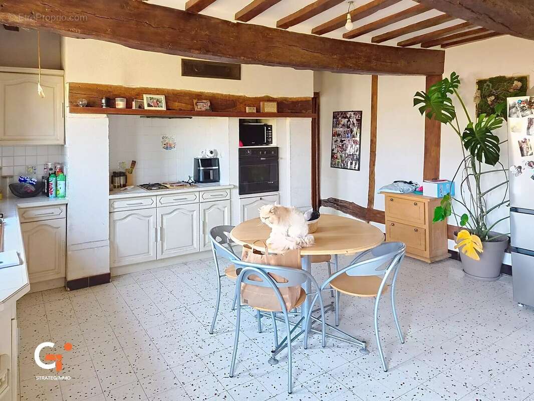 À VENDRE — Rare sur le marché : Corps de ferme  sur 3,75 hectares au cœur du Pays de Bray - photo 5
