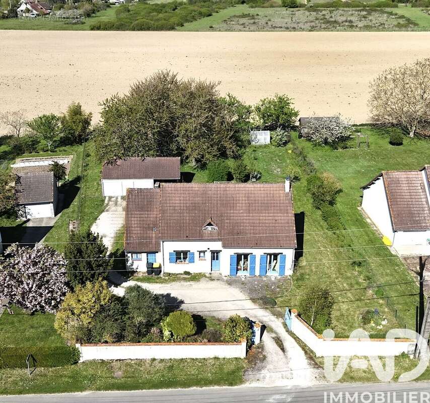 Photo 7 - Maison à POILLY-LEZ-GIEN