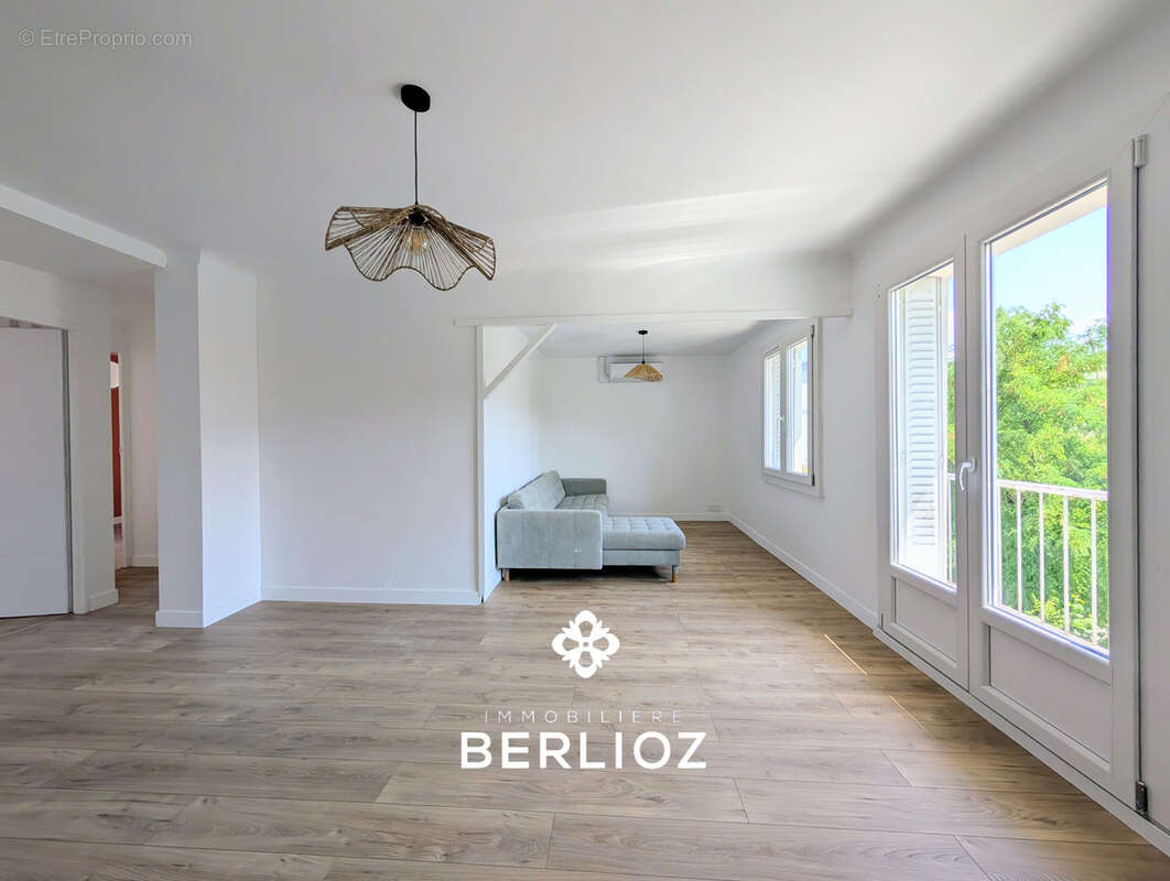 Photo Appartement à Grenoble au prix de 233 000€