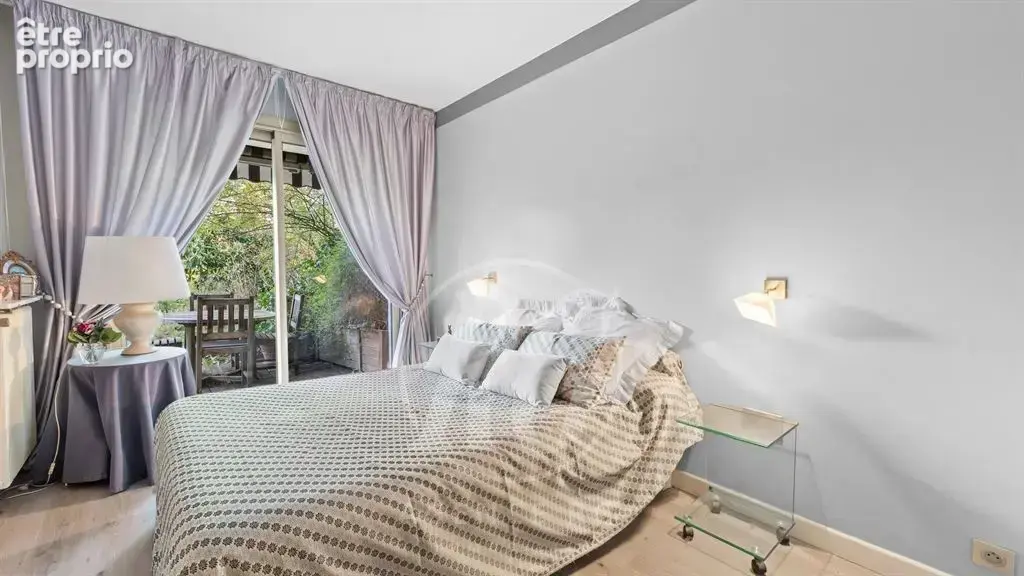 Appartement traversant avec jardin privatif de 500 m² - photo 11