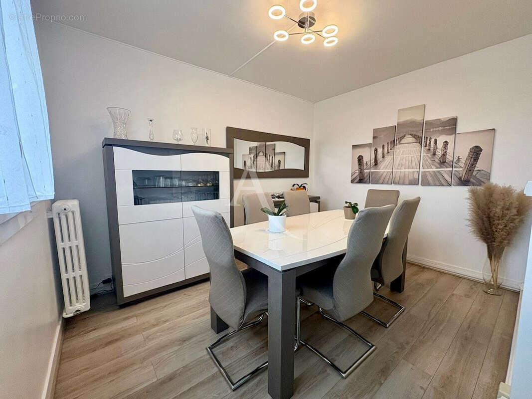Appartement Bures Sur Yvette 5 pièce(s) 79.35 m2 - photo 6