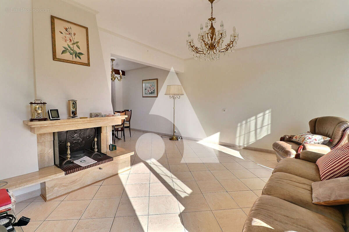 Maison à FRANCONVILLE