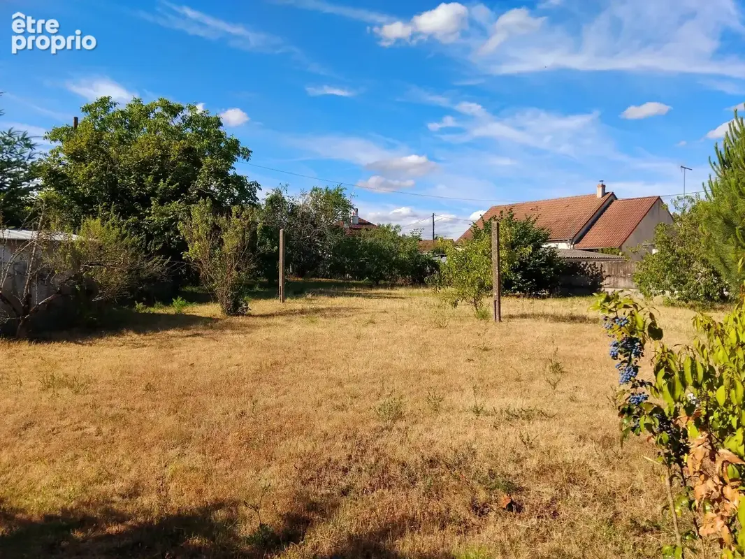 Cléry Saint André, Terrain constructible 990 m2 - photo 2