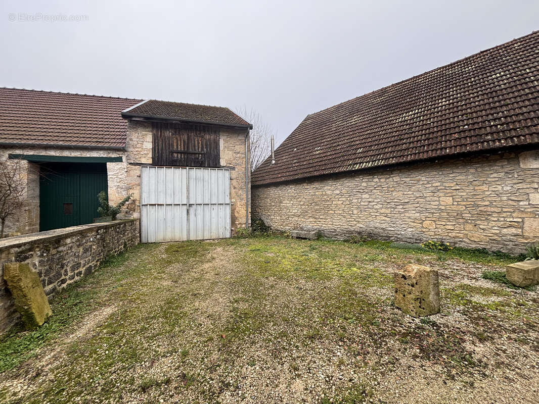 Maison à AISEY-SUR-SEINE