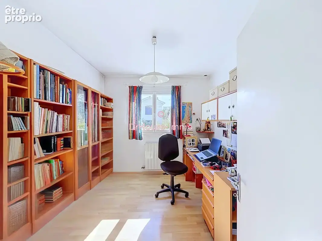 Maison 6 pièces 108 m² à vendre à Ecully (69130) - photo 10