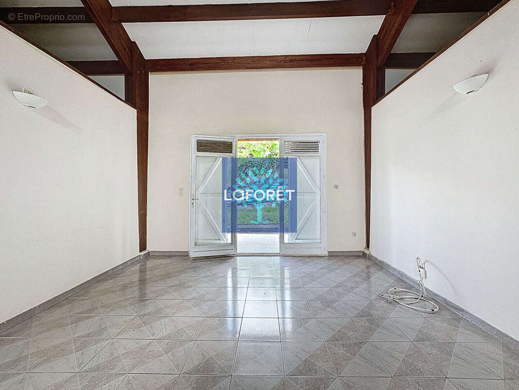 Maison à SCHOELCHER