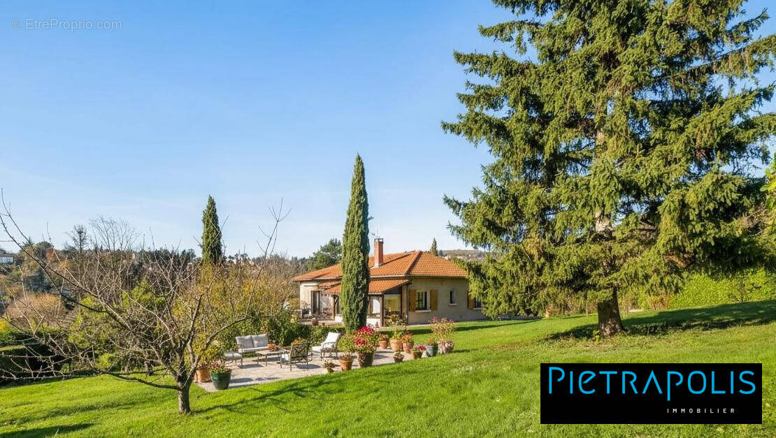 Maison à SAINT-DIDIER-AU-MONT-D'OR