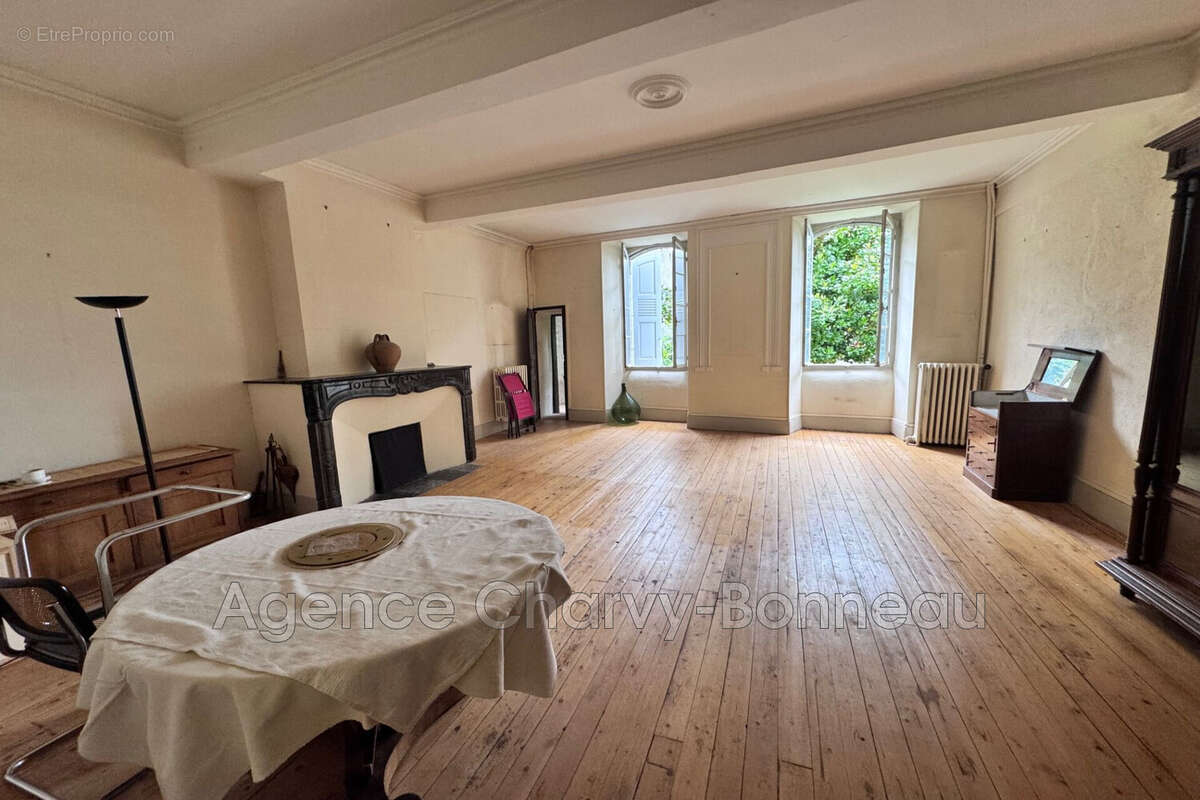 Maison 355 m² à Saint-Lizier  - photo 8