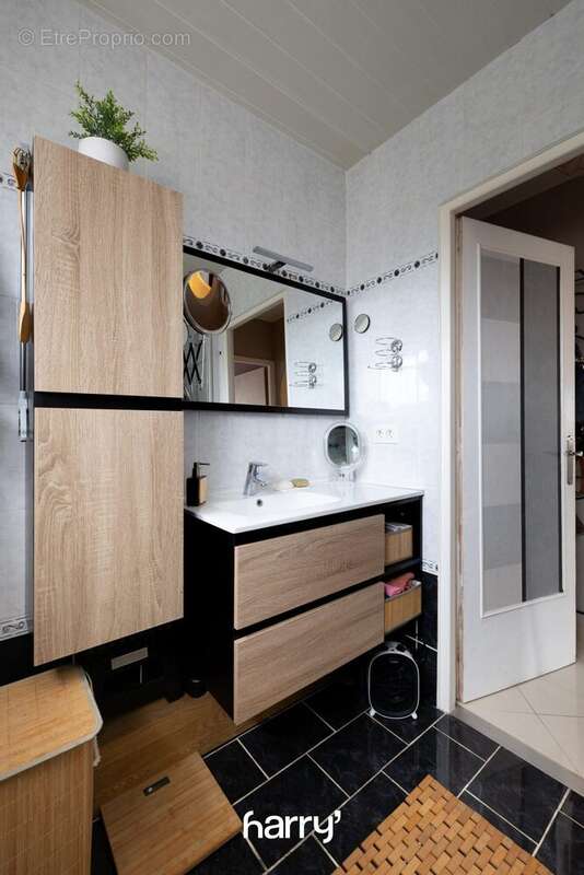 Appartement 84 m² à Besancon  - photo 9